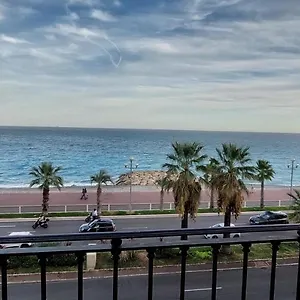 https://acquamarina-vue-mer.fr-provencehotel.com
