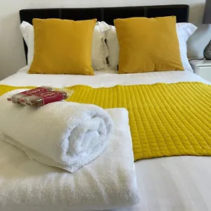 https://robinhuts-3-bed-accommodation-perfect-for-contractors.yorkshirehotels.net